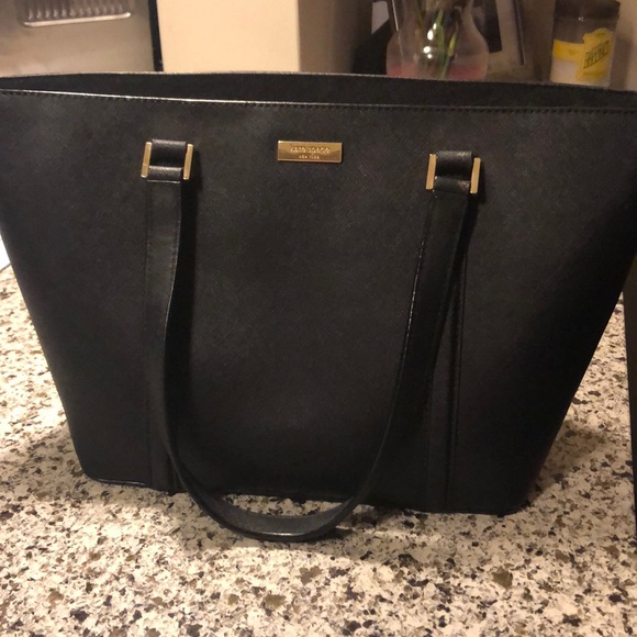 kate spade Handbags - Kate Spade Purse